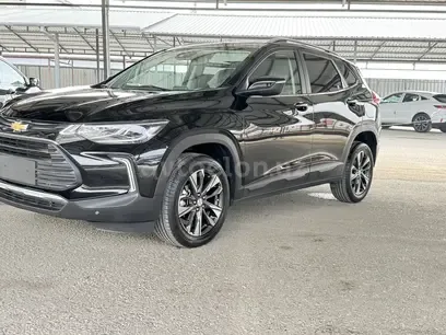 Chevrolet Tracker 3 позиция 2023 — фото 1, купить с доставкой в Москву