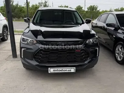 Chevrolet Tracker 2 позиция 2023 — миниатюра 2