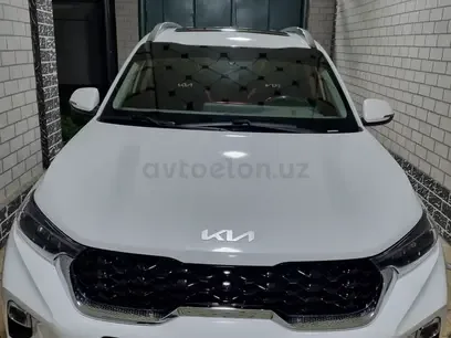 Kia Sonet 2024 — фото 1, купить с доставкой в Москву