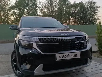 Kia Seltos 2023 — фото 1, купить с доставкой в Москву