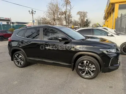 Chevrolet Tracker 3 позиция 2023 — фото 1, купить с доставкой в Москву