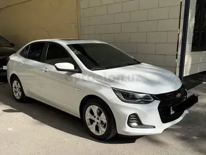 Chevrolet Onix 2025 купить в Москве