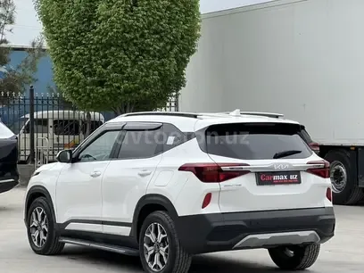 Kia Seltos 2022 — фото 1, купить с доставкой в Москву