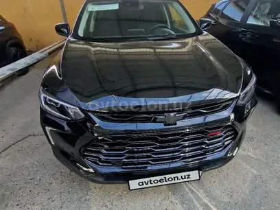 Chevrolet Tracker 2 2024 — фото 1, купить с доставкой в Москву