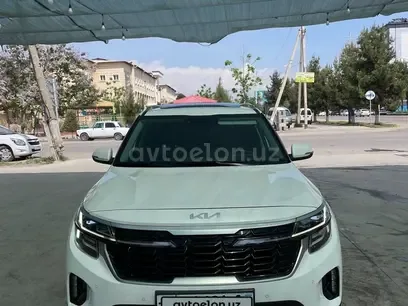 Kia Seltos 2023 — фото 1, купить с доставкой в Москву