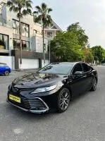 Toyota Camry 2.5HV - 2023 — фото 1, купить с доставкой в Москву