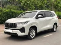 Toyota Innova Cross 2.0V CVT - 2025 — фото 1, купить с доставкой в Москву