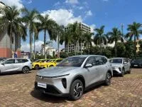 VinFast Limo Green AT - 2026 — фото 1, купить с доставкой в Москву