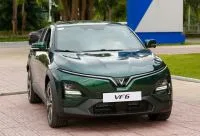 VinFast VF6 Plus - 2025 — фото 1, купить с доставкой в Москву