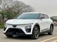 VinFast VF7 2026 купить в Москве