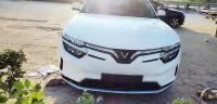 VinFast VF8 Eco AWD - 2023 — фото 1, купить с доставкой в Москву