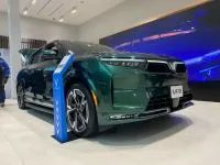 VinFast VF9 Eco - 2025 — фото 1, купить с доставкой в Москву