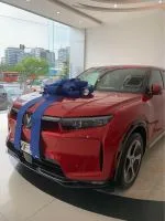 VinFast VF9 Eco - 2026 — фото 1, купить с доставкой в Москву