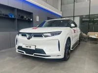 VinFast VF9 Plus 7S - 2025 — фото 1, купить с доставкой в Москву