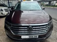 Volkswagen Viloran Luxury - 2024 — фото 1, купить с доставкой в Москву