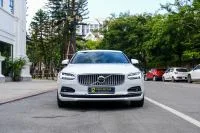 Volvo S90 Ultimate LWB B6 AWD - 2024 — фото 1, купить с доставкой в Москву