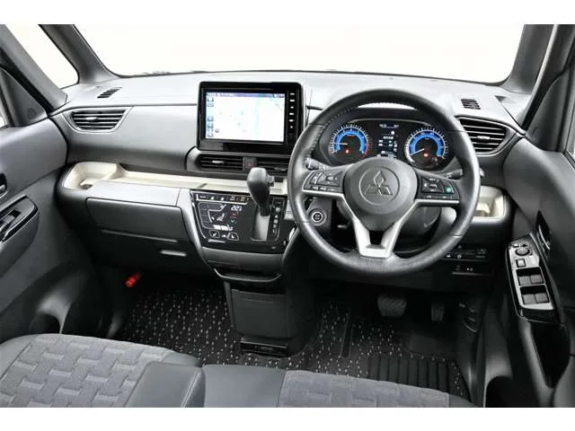 Mitsubishi Delica 660 G M 2024 — фото 1, купить с доставкой в Москву
