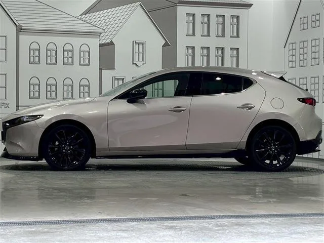 Mazda MAZDA3 1.8 2022 — миниатюра 2