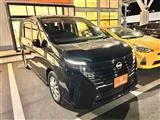 Nissan SERENA 1.4 e-POWER V 12.3 2023 — фото 1, купить с доставкой в Москву
