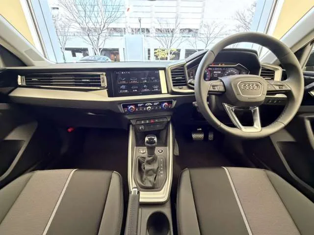 Audi A1 25 2025 — миниатюра 3