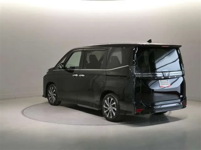 Toyota VOXY 1.8 S-Z 2023 — миниатюра 4