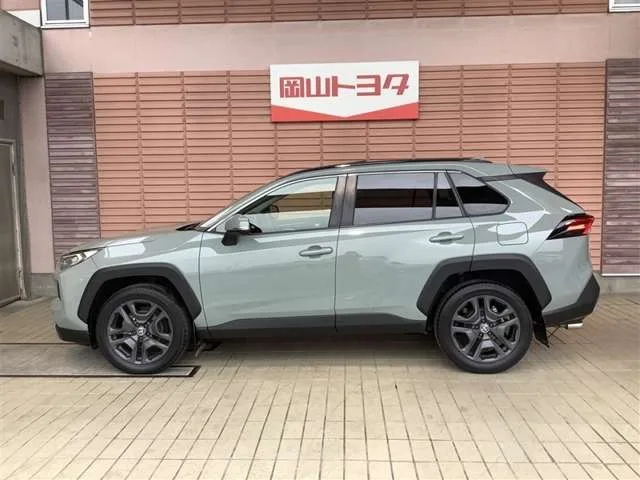Toyota RAV4 2.0 4WD - 2022 — миниатюра 3