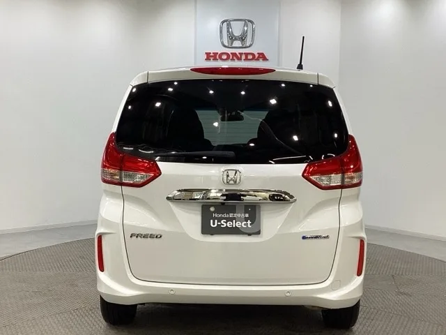 Honda Freed 1.5 G 4WD 2024 — миниатюра 4