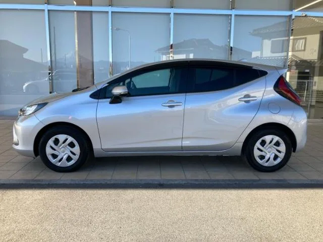 Toyota Aqua 1.5 G +10.5/ 2023 — миниатюра 2