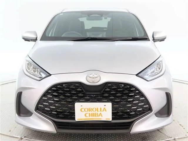 Toyota Yaris 1.5 Z 1 2024 — фото 1, купить с доставкой в Москву