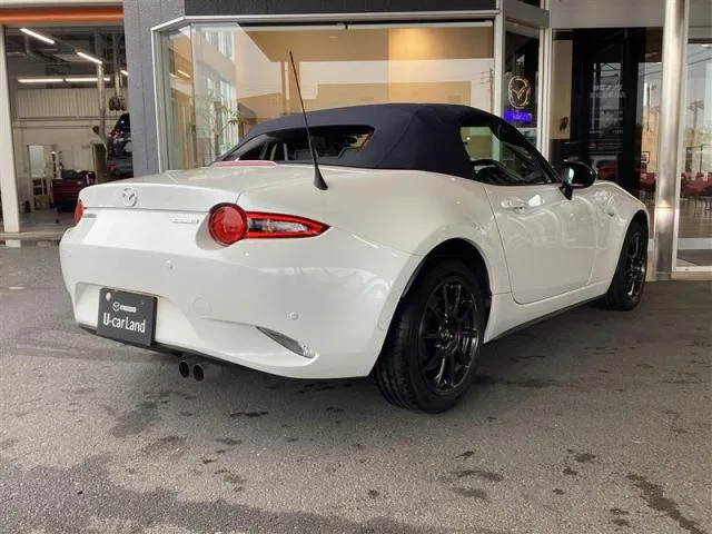 Mazda ROADSTER 1.5 990S 2022 — фото 1, купить с доставкой в Москву