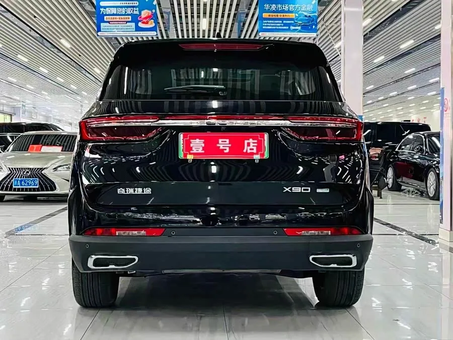 Jetour X90 Jetour X90 2025 1.6T DCT Flagship Edition 5-seater 2025 — миниатюра 2