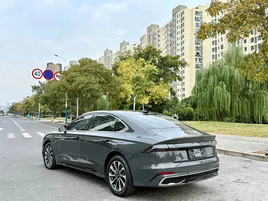 Lincoln Z 2022 iExclusive Edition 2022 — миниатюра 2