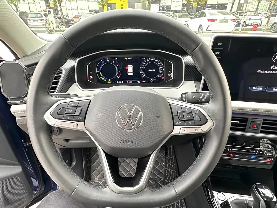 Volkswagen Tayron GTE plug-in hybrid Tanyue GTE plug-in hybrid 2023 280TSI Luxury Plus Advanced Edition 2024 — миниатюра 5
