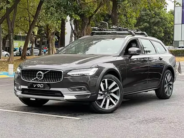 Volvo V90