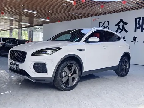 Jaguar E-Pace 2024 Moskvada sotib oling