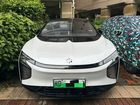 HiPhi X 2024 купить в Москве