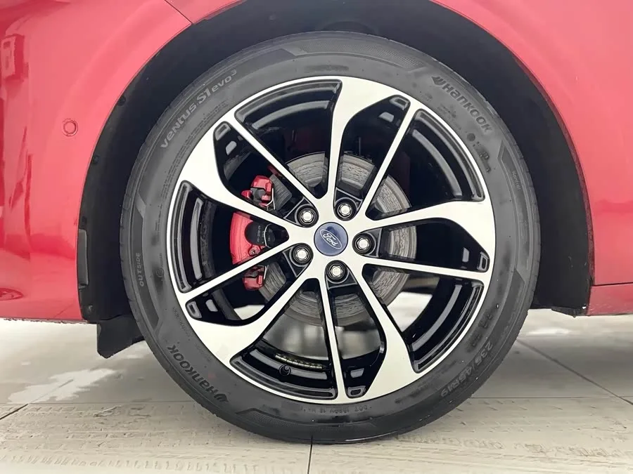 Ford Mondeo 2022 Toyota Mondeo EcoBoost 245 ST-Line 2022 — миниатюра 4