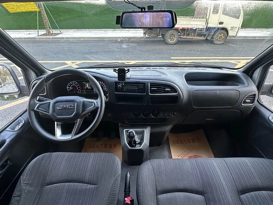 Jiangling special Teshun 2021 2.8T Space King Taurus Short Axis Medium High Top 6 Seater Diesel National VI JX493 2022 — миниатюра 5