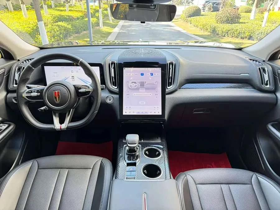 Hongqi HS3 PHEV Hongqi HS3 PHEV 2024 115km Jinwei Edition 2025 — миниатюра 4