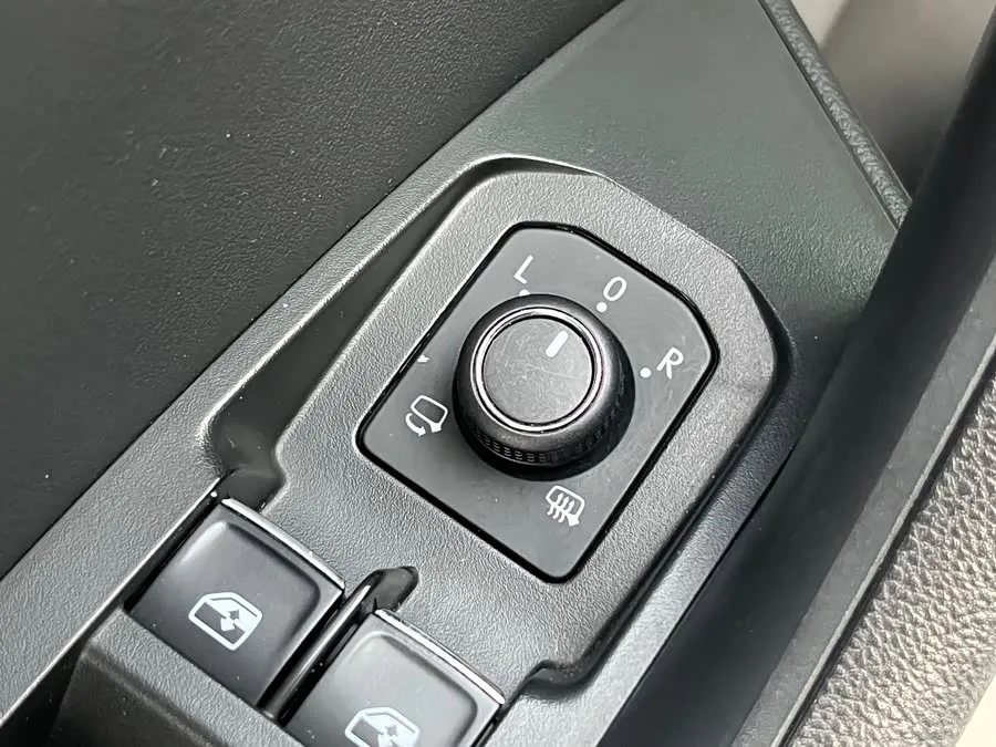 Skoda Kodiaq GT Kodiaq GT 2022 TSI330 2WD Luxury Edition 2023 — миниатюра 5