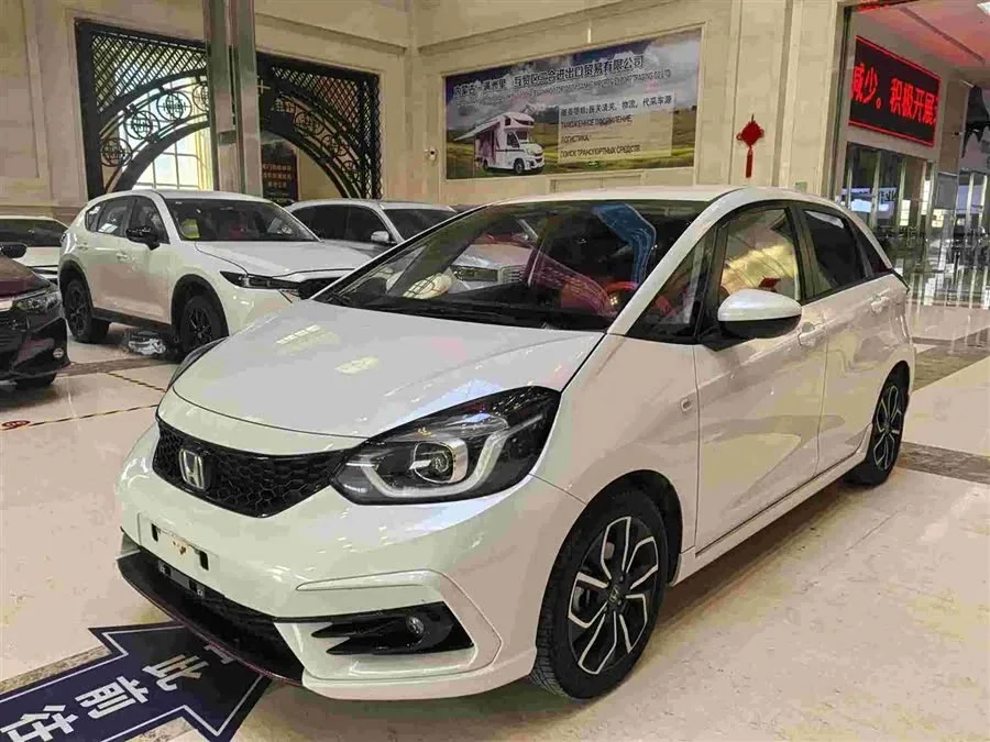 Honda LIFE LIFE 2021 1.5L CVT SPORT Heart Edition 2022 — фото 1, купить с доставкой в Москву