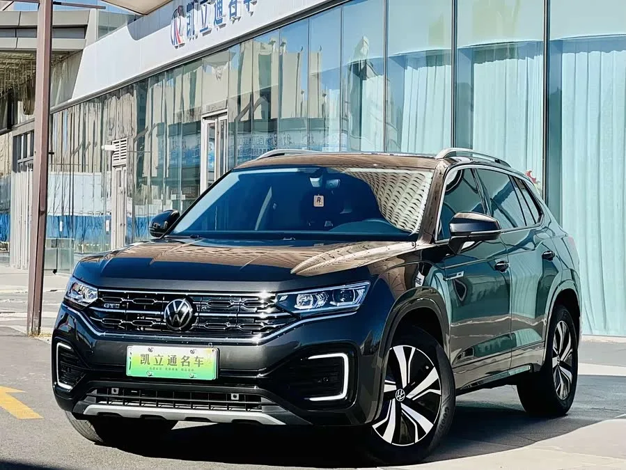 Volkswagen Tayron GTE plug-in hybrid Tanyue GTE plug-in hybrid 2020 1.4T luxury model 2022 — фото 1, купить с доставкой в Москву
