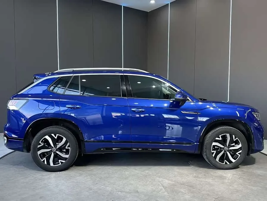 Volkswagen Tayron GTE plug-in hybrid Tanyue GTE plug-in hybrid 2023 280TSI Luxury Plus Advanced Edition 2023 — миниатюра 2