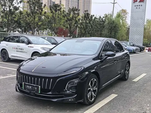 Hongqi E-QM5 2023 buy in Moscow