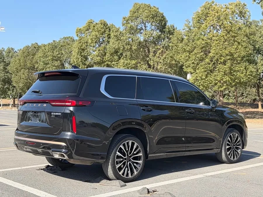 Exeed VX Xingtu Lanyue 2021 400T 4WD Xingzun Pro Edition 7 Seaters 2022 — миниатюра 4