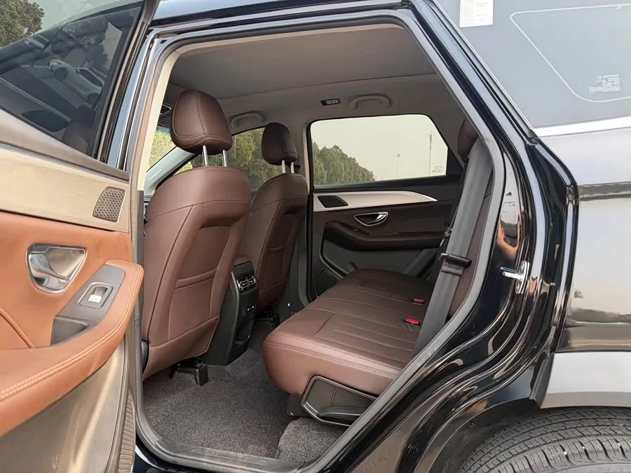 Jetour X90 PLUS JETOUR X90 PLUS 2023 1.6TD DCT Villa 5 Seaters 2023 — миниатюра 3