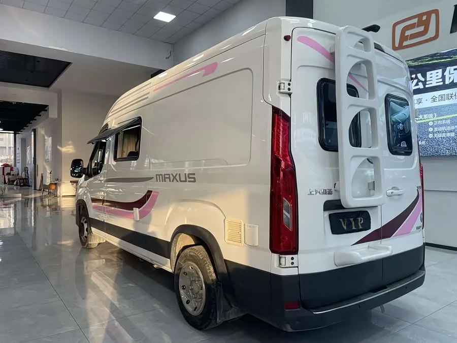 Maxus SAIC MAXUS V90 RV SAIC MAXUS V90 2021 2.0T Traveler V90 Self-Propelled Type B RV Flagship Edition 2022 — миниатюра 2