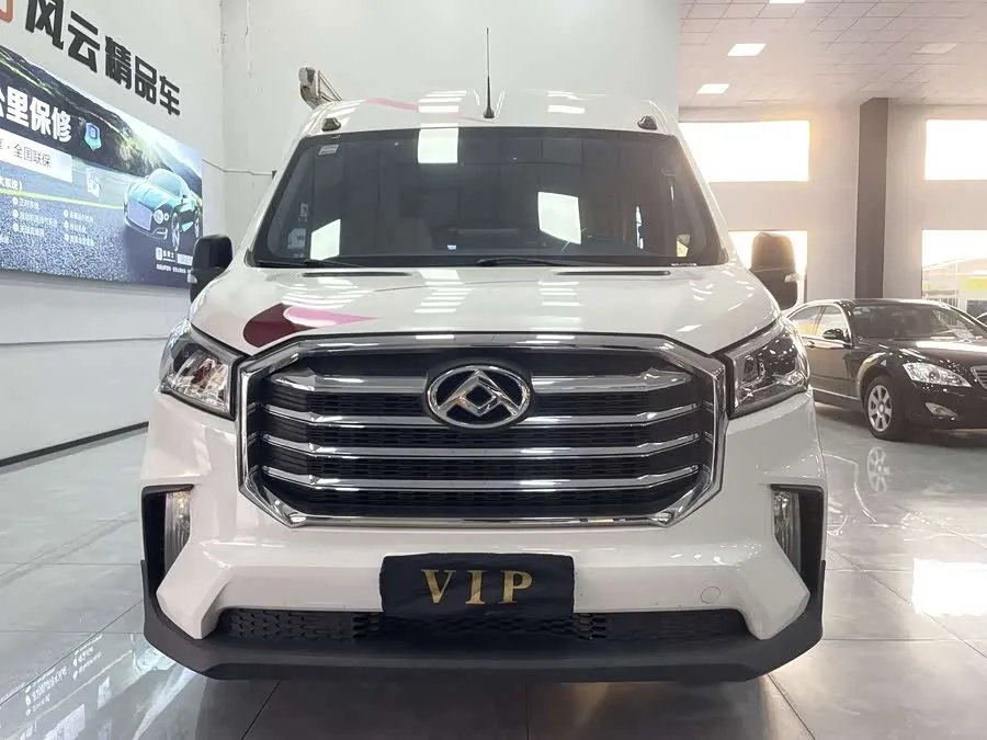 Maxus SAIC MAXUS V90 RV SAIC MAXUS V90 2021 2.0T Traveler V90 Self-Propelled Type B RV Flagship Edition 2022 — миниатюра 3