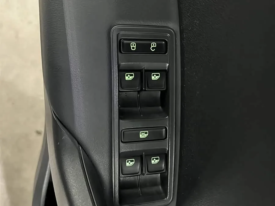 Skoda Rapid Xinrui 2022 1.5L Automatic Comfort Edition 2022 — миниатюра 3