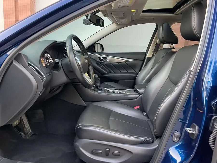Infiniti Q50L 2022 2.0T Enjoy Edition 2022 — миниатюра 2